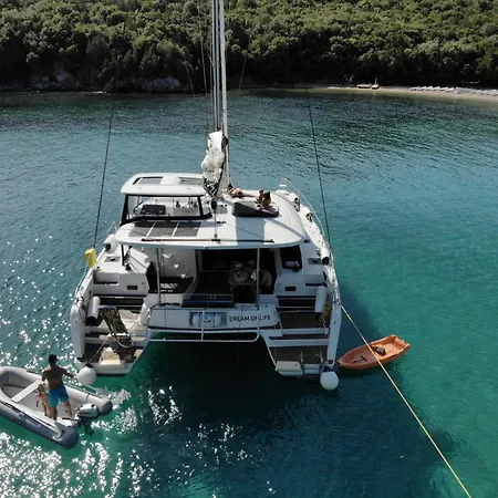 Dream Of Life - Catamaran * Kontokali